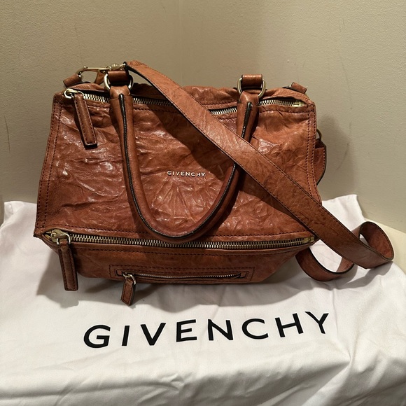 Givenchy Pandora Bag - Picture 1 of 13